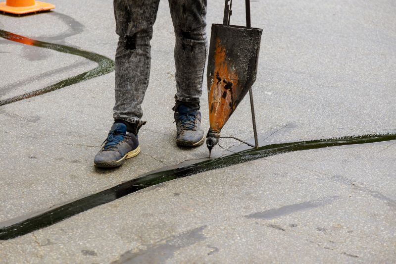 Professional Asphalt Sealing